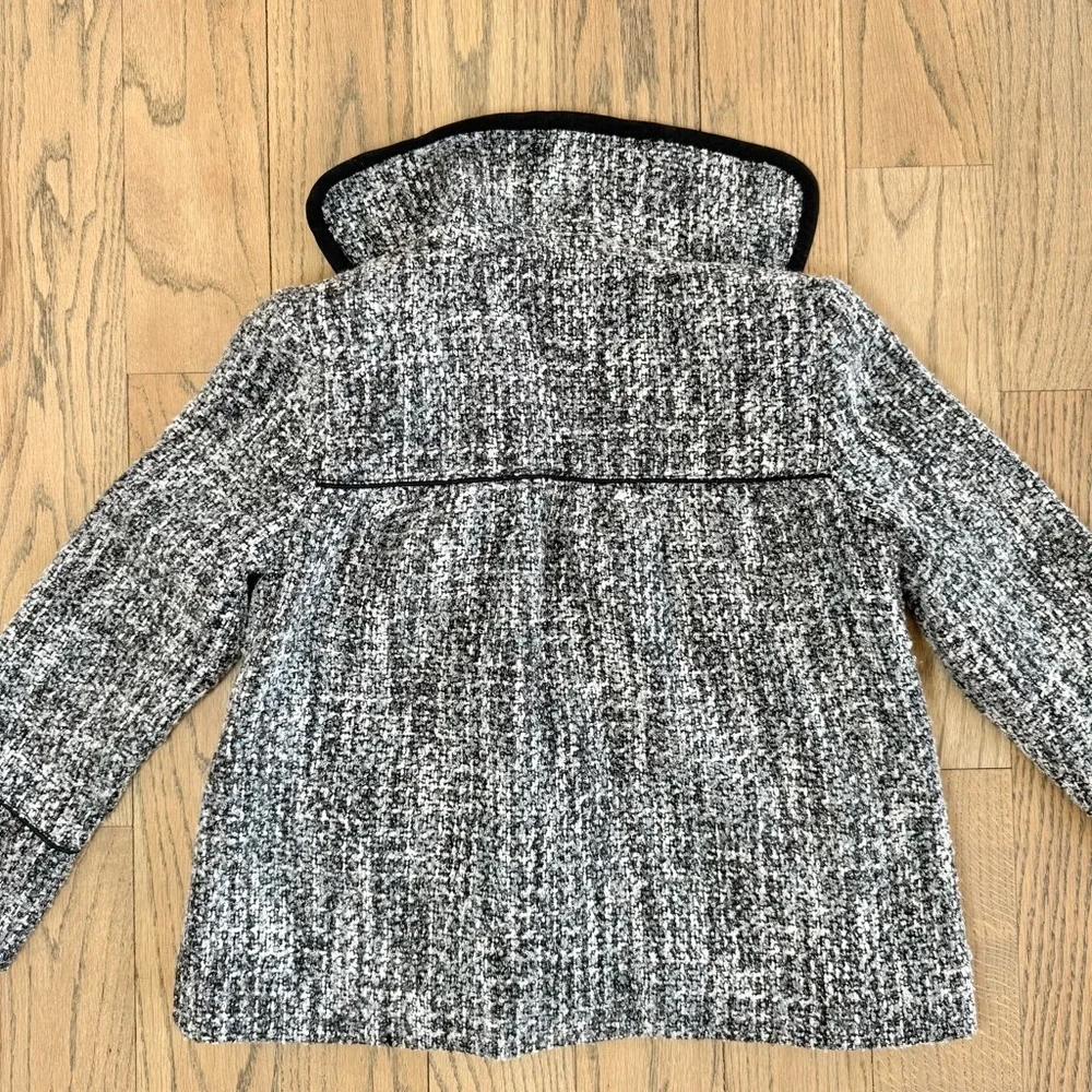 BCBGirls Stylish Tweed Black and Gray Jacket Size - Picture 12 of 15